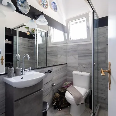 Апартаменты Ricos Two Bedroom House - Paros *