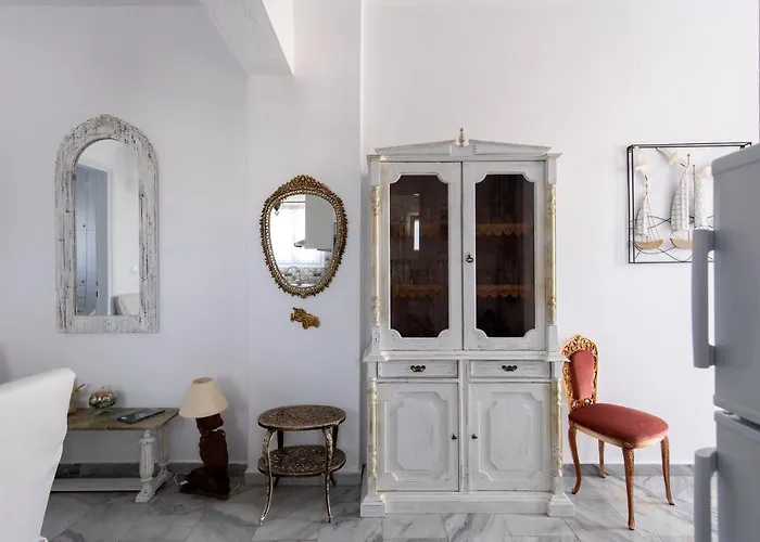 Ricos Two Bedroom House - Paros 아파트 나오우사