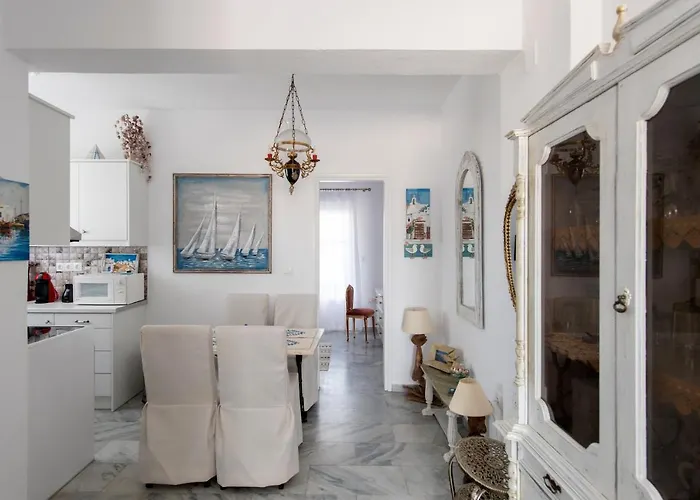 Ricos Two Bedroom House - Paros Appartement