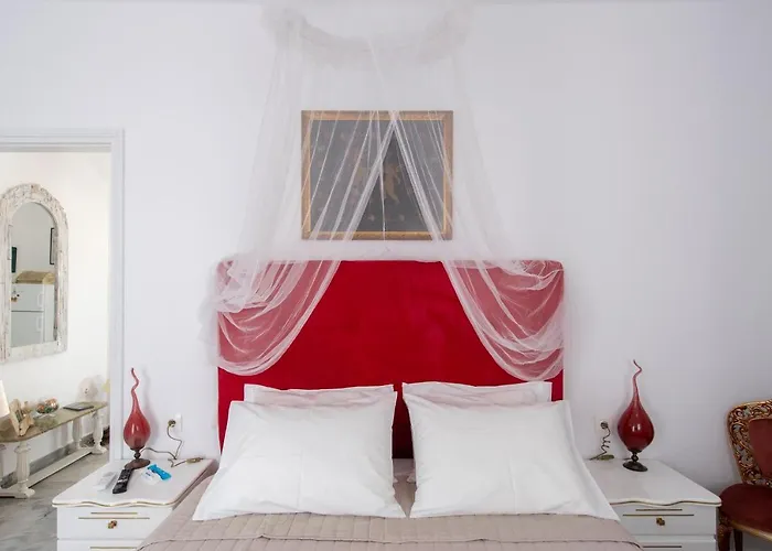 Ricos Two Bedroom House - Paros 아파트 나오우사