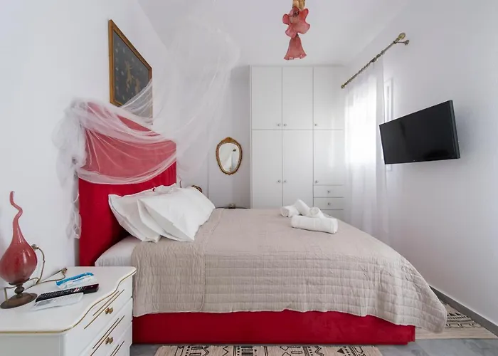 Ricos Two Bedroom House - Paros Appartement Náoussa